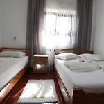 Lemon House Διαμέρισμα Εξαμίλιο