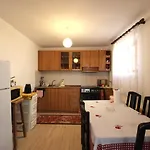 Lemon House * Εξαμίλιο