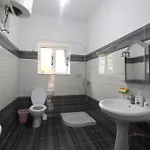 Lemon House Εξαμίλιο