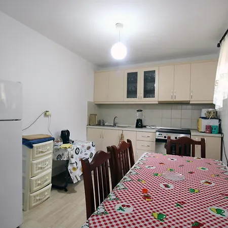아파트 Lemon House *